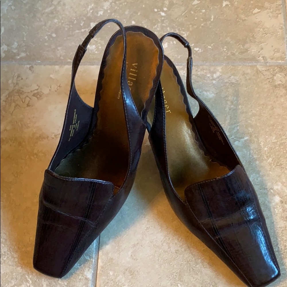 Heels - Picture 3 of 3